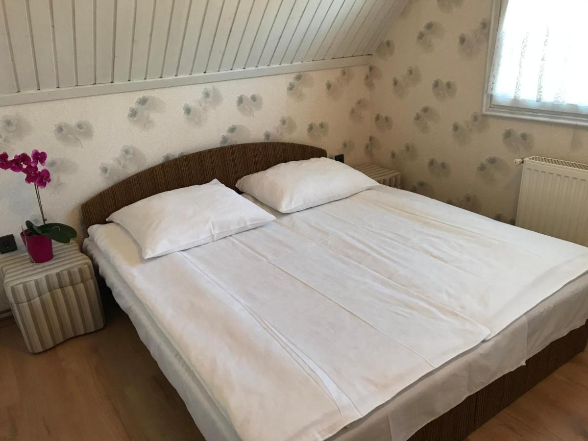 Rita Apartman Balatonszeplak Siofok Bagian luar foto